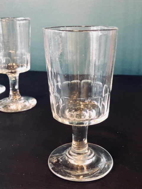 11 verres de bistrot anciens