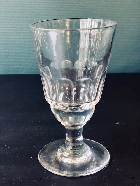 Verre de bistrot à absinthe