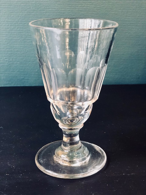 Verre de bistrot à absinthe